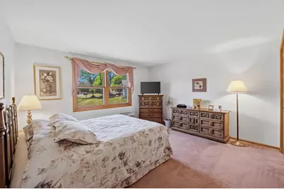 410 N 12th St, Oostburg, WI 53070 - Photo 12
