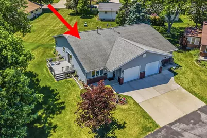 410 N 12th St, Oostburg, WI 53070 - Photo 34