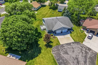 410 N 12th St, Oostburg, WI 53070 - Photo 36