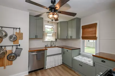 2144 S 108th St, West Allis, WI 53227 - Photo 6
