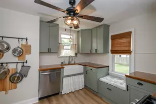 2144 S 108th St, West Allis, WI 53227 - Photo 6