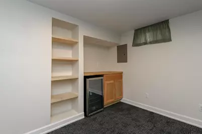 2144 S 108th St, West Allis, WI 53227 - Photo 16
