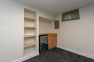2144 S 108th St, West Allis, WI 53227 - Photo 16