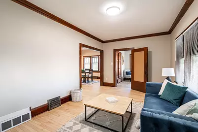 3726 N 19th Pl, Milwaukee, WI 53206 - Photo 6