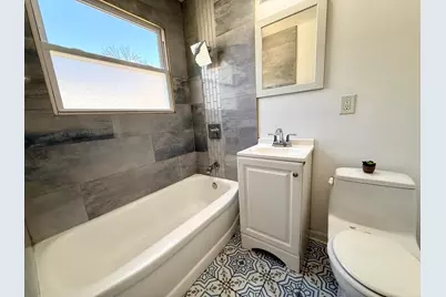7009 W Carmen Ave, Milwaukee, WI 53218 - Photo 10