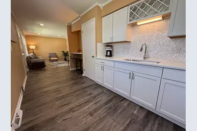7009 W Carmen Ave, Milwaukee, WI 53218 - Photo 8