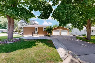 923 Gail Pl, Fort Atkinson, WI 53538 - Photo 20