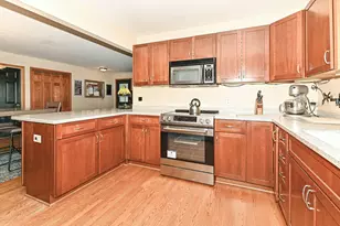 6652 Big Bend Rd, Racine, WI 53185 - Photo 10