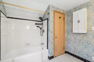 4315 N Wildwood Ave, Shorewood, WI 53211 - Photo 36