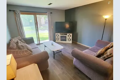 508 S Rochester St #C, Mukwonago, WI 53149 - Photo 4