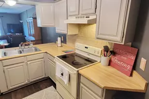 508 S Rochester St, Mukwonago, WI 53149 - Photo 8