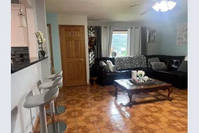 5324 W Allerton Ave, Greenfield, WI 53220 - Photo 10