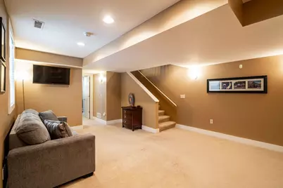 1847 N Vel R Phillips Ave #B, Milwaukee, WI 53212 - Photo 30