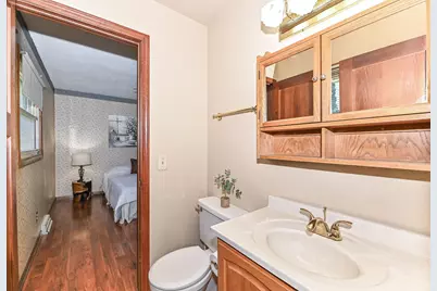 4280 S Pennsylvania Ave, Saint Francis, WI 53235 - Photo 14