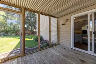 3917 Country Pl, Sheboygan, WI 53081 - Photo 14