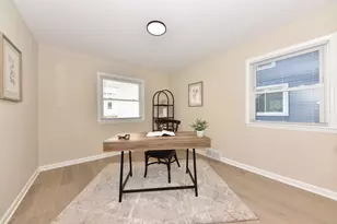 W161N8970 Hayes Ave, Menomonee Falls, WI 53051 - Photo 24
