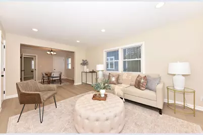 W161N8970  Hayes Ave, Menomonee Falls, WI 53051 - Photo 16