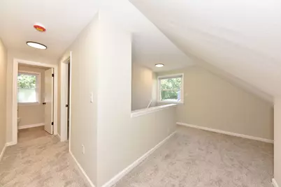 W161N8970  Hayes Ave, Menomonee Falls, WI 53051 - Photo 20