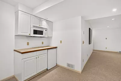 17445  St James Rd, Brookfield, WI 53045 - Photo 38