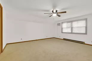 7212 Aetna Ct, Wauwatosa, WI 53213 - Photo 22