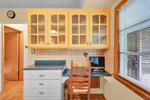 7212 Aetna Ct, Wauwatosa, WI 53213 - Photo 18