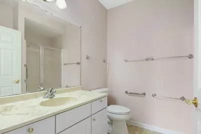 W398N5953  Autumn Woods Dr, Oconomowoc, WI 53066 - Photo 14