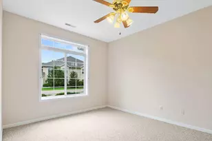 W398N5953 Autumn Woods Dr, Oconomowoc, WI 53066 - Photo 18