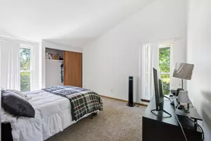 9000 N 70th St, Milwaukee, WI 53223 - Photo 14