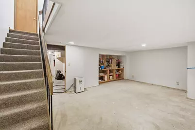 9000 N 70th St, Milwaukee, WI 53223 - Photo 28