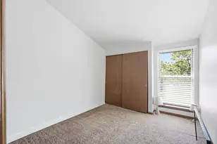 9000 N 70th St, Milwaukee, WI 53223 - Photo 12