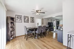 9000 N 70th St, Milwaukee, WI 53223 - Photo 8