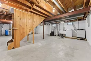 11645 N Hillside Ln, Mequon, WI 53092 - Photo 24