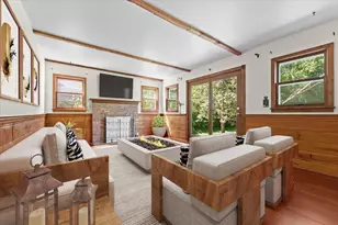 11645 N Hillside Ln, Mequon, WI 53092 - Photo 6