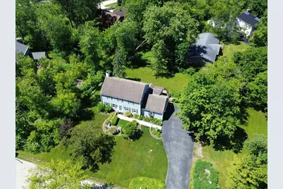 11645 N Hillside Ln, Mequon, WI 53092 - Photo 30