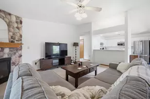 N161W20726 Kami Ln, Jackson, WI 53037 - Photo 6