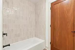 N66W21075 Sweet Clover Dr, Menomonee Falls, WI 53051 - Photo 22