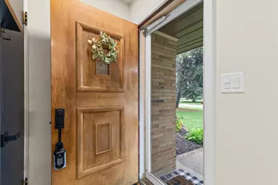 4505 N 133rd St, Brookfield, WI 53005 - Photo 4