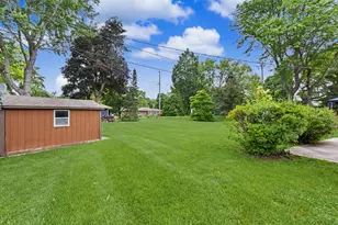 S68W13026 Bristlecone Ln, Muskego, WI 53150 - Photo 20