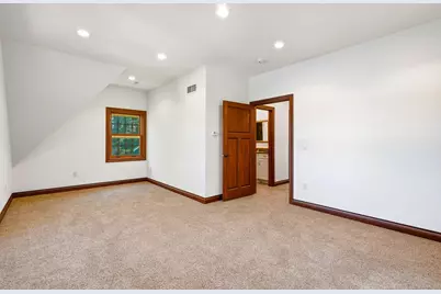 2125 N Peninsula Rd, Summit, WI 53066 - Photo 20