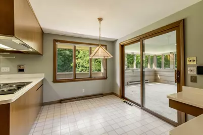 6725  Brook Rd, Racine, WI 53126 - Photo 6