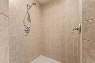 2925 N Main St, Racine, WI 53402 - Photo 20
