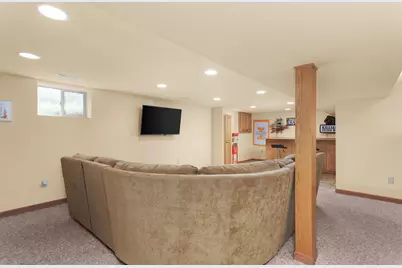 910  Harvey Ave, Watertown, WI 53094 - Photo 34