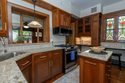 611 N 50th St, Milwaukee, WI 53208 - Photo 38