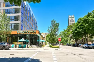 929 N Astor St, Milwaukee, WI 53202 - Photo 26