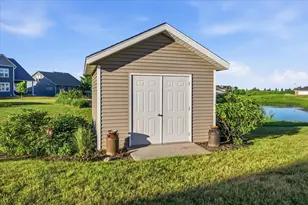 272 Highland Dr, Belgium, WI 53004 - Photo 44