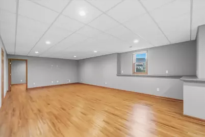 272  Highland Dr, Belgium, WI 53004 - Photo 34