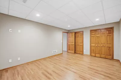 272  Highland Dr, Belgium, WI 53004 - Photo 38
