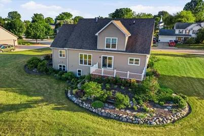 272  Highland Dr, Belgium, WI 53004 - Photo 42