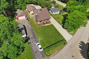12806 228th Ave, Salem Lakes, WI 53104 - Photo 10