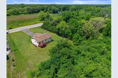 10011  Sheridan Rd, Pleasant Prairie, WI 53158 - Photo 8